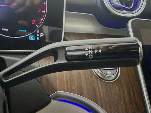 Certified 2025 Mercedes-Benz C 300 4MATIC Sedan image 17