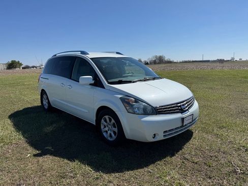 Used 2008 Nissan Quest SL w/ Leather Pkg image 3
