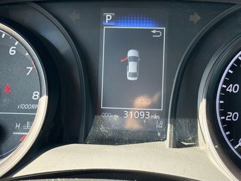 Used 2024 Toyota Camry SE image 35