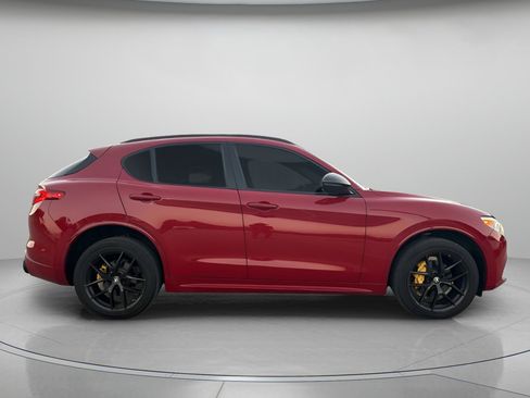 Used 2020 Alfa Romeo Stelvio Sport w/ Quick Order Package 22J Sport image 5