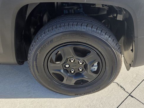 Certified 2022 Jeep Renegade Sport image 15