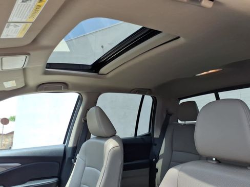 Used 2019 Honda Ridgeline RTL image 4