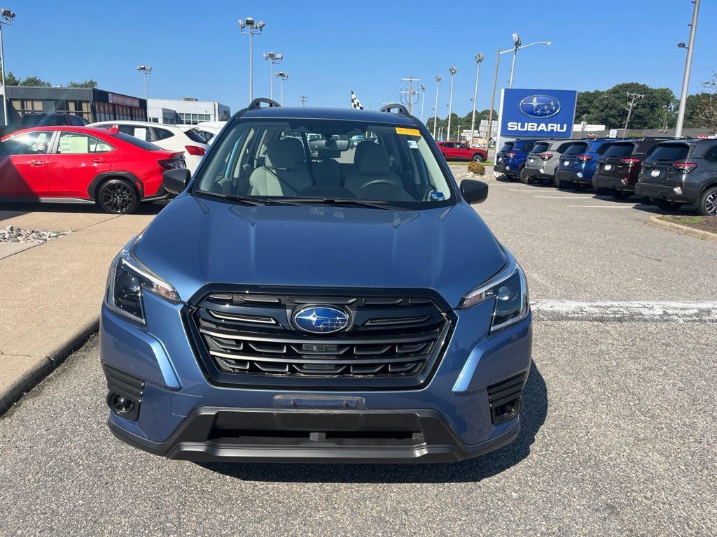 Used 2023 Subaru Forester AWD/4WD image 8