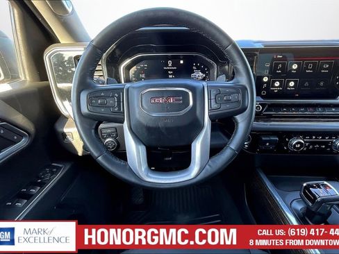 Used 2022 GMC Sierra 1500 Elevation image 8
