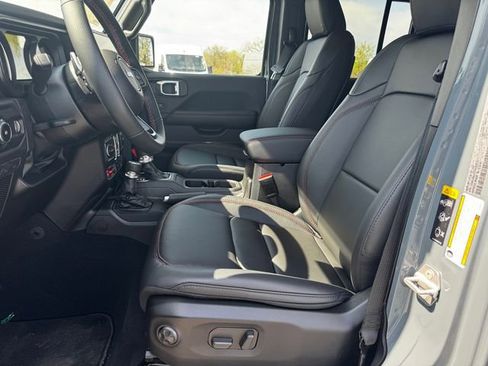 New 2026 Jeep Wrangler Unlimited Rubicon 392 w/ Quick Order Package 27X Moab AWD/4WD image 21