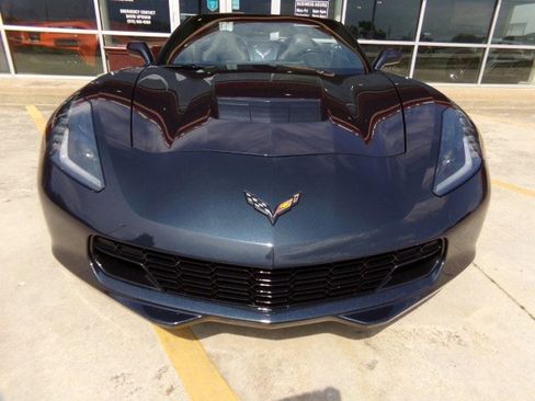 Used 2014 Chevrolet Corvette Stingray Convertible w/ 2LT Preferred Equipment Group RWD image 3