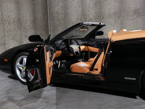 Used 1999 Ferrari F355 Spider RWD image 6