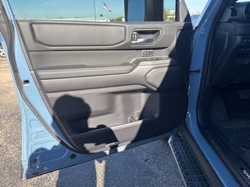 Used 2025 Toyota Land Cruiser image 9