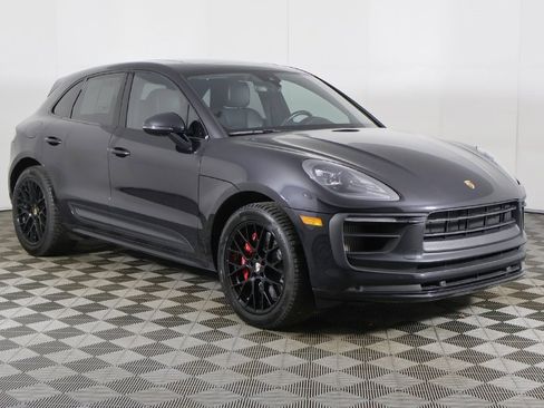 Used 2022 Porsche Macan GTS w/ Premium Package Plus image 2
