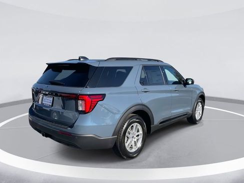 New 2026 Ford Explorer Active image 4