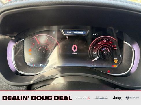 New 2026 RAM 2500 Laramie AWD/4WD image 15
