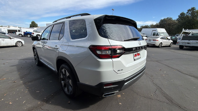 New 2026 Honda Pilot Elite image 6
