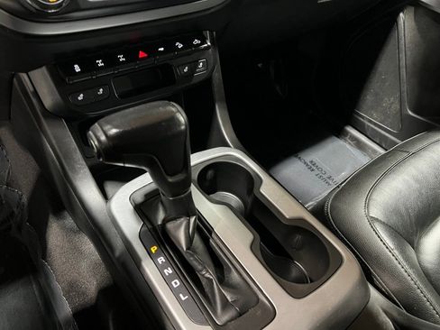 Used 2019 Chevrolet Colorado ZR2 image 35