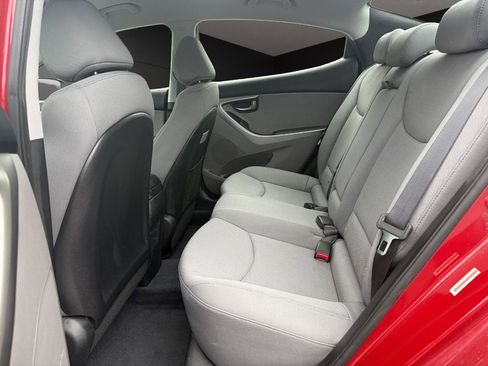 Used 2013 Hyundai Elantra GLS w/ Preferred Pkg FWD image 13