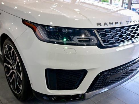 Used 2021 Land Rover Range Rover Sport HSE Silver Edition image 10