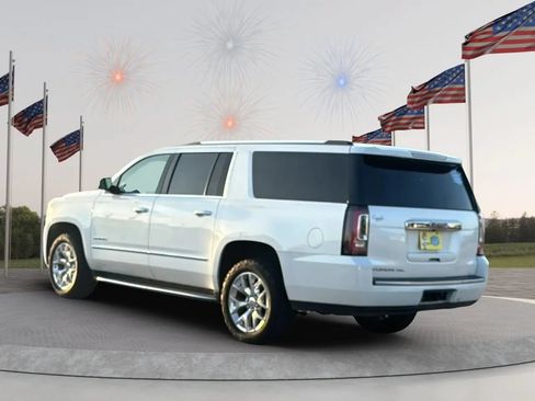 Used 2019 GMC Yukon XL Denali w/ Open Road Package AWD/4WD image 6