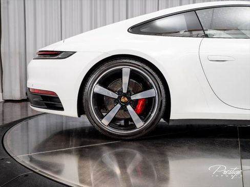 Used 2024 Porsche 911 Carrera S RWD image 15
