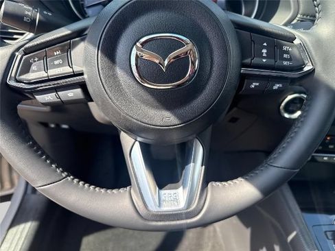 Used 2024 MAZDA CX-5 AWD 2.5 S w/ Preferred Package image 13