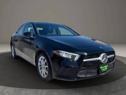 Used 2019 Mercedes-Benz A 220 image 4