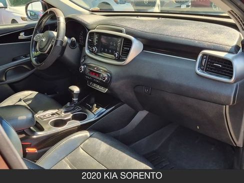 Used 2020 Kia Sorento EX AWD/4WD image 27