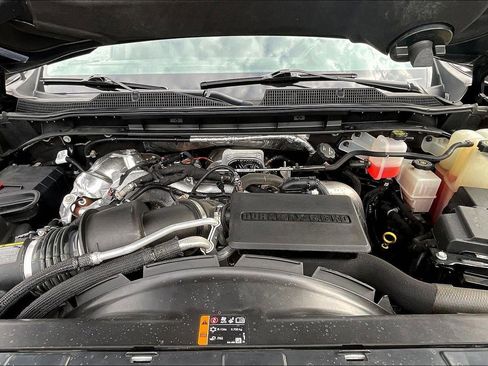 Used 2024 Chevrolet Silverado 2500 LTZ AWD/4WD image 10