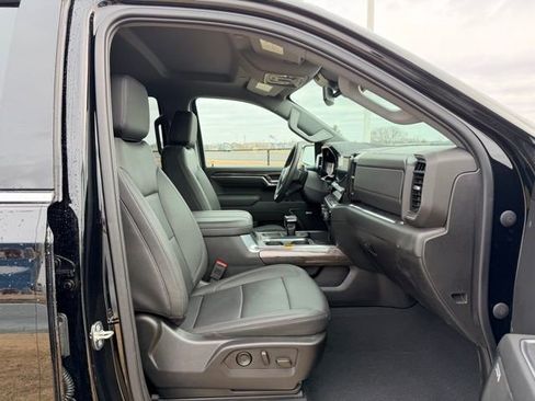 Certified 2023 Chevrolet Silverado 1500 LTZ image 11