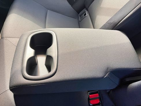 Used 2025 Toyota Corolla LE FWD image 59