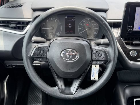 Used 2024 Toyota Corolla LE FWD image 14