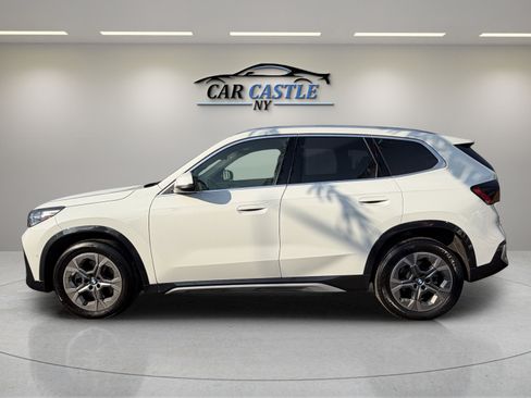Used 2025 BMW X1 xDrive28i AWD/4WD image 13