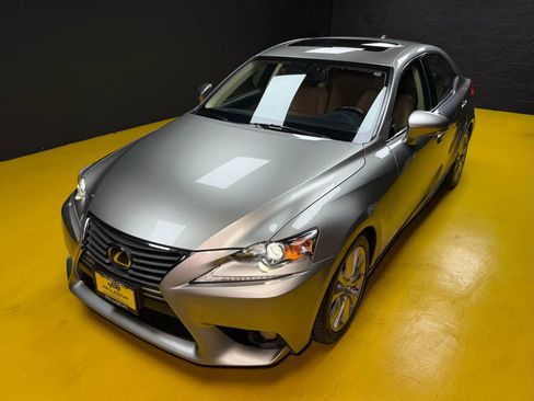 Used 2014 Lexus IS 250 image 54