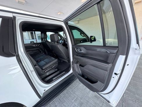 Used 2024 Chevrolet Suburban RST w/ Luxury Package AWD/4WD image 24