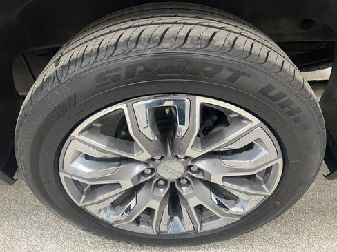 Used 2023 GMC Sierra 1500 Denali w/ Denali Reserve Package image 16