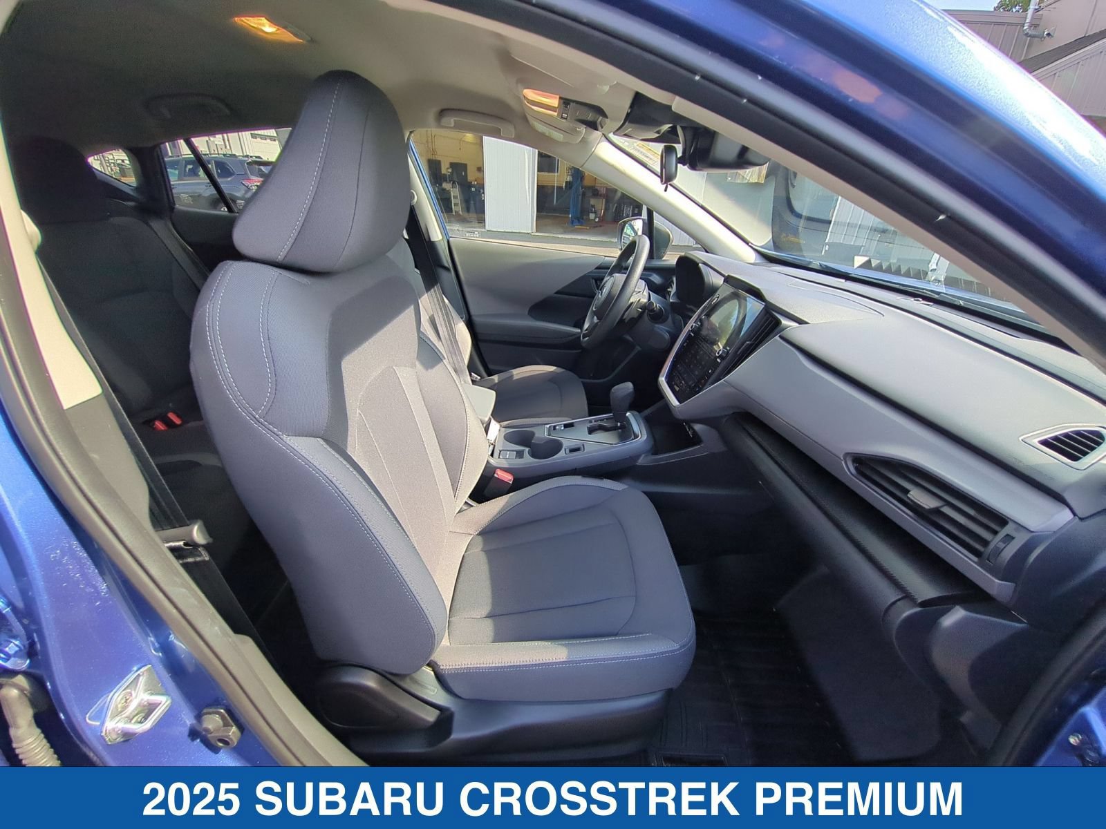 Certified 2025 Subaru Crosstrek 2.5i Premium AWD/4WD image 34