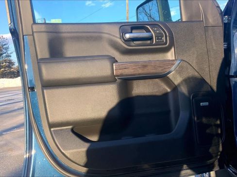 Used 2022 Chevrolet Silverado 3500 LTZ w/ LTZ Plus Package image 21