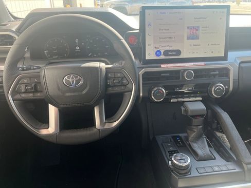 New 2025 Toyota Tacoma TRD Off-Road image 10