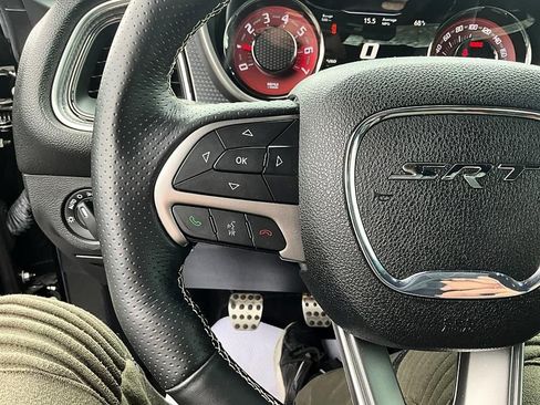 Used 2016 Dodge Challenger SRT Hellcat image 22