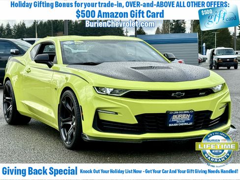 Used 2021 Chevrolet Camaro SS image 7