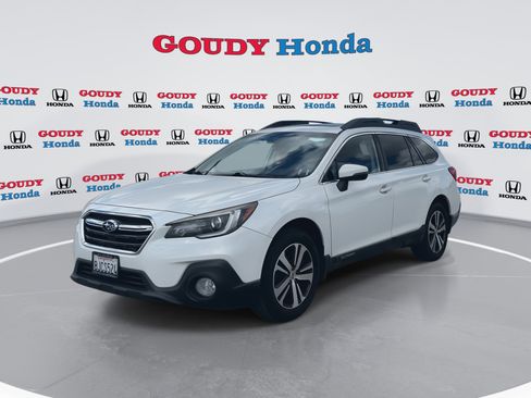 Used 2019 Subaru Outback 2.5i Limited AWD/4WD image 4