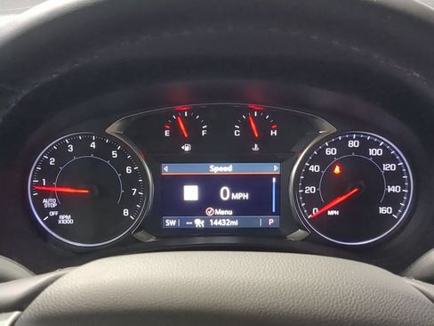 Used 2024 GMC Terrain SLT w/ Infotainment Package II AWD/4WD image 39