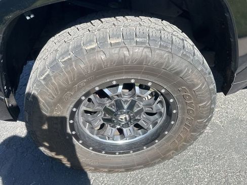 Used 2024 Toyota Sequoia Platinum AWD/4WD image 17