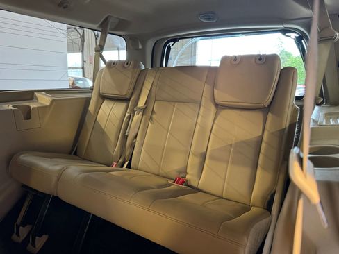 Used 2017 Ford Expedition EL Limited w/ Equipment Group 301A image 25