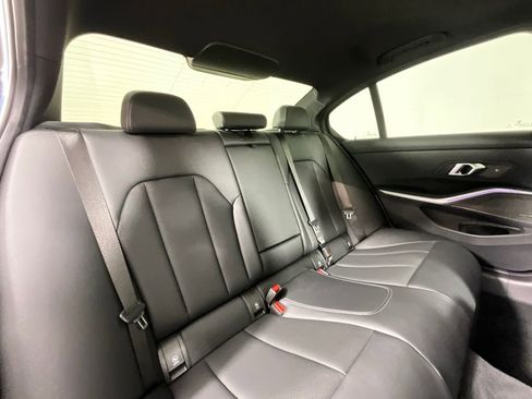 Used 2025 BMW M340i w/ Premium Package image 22