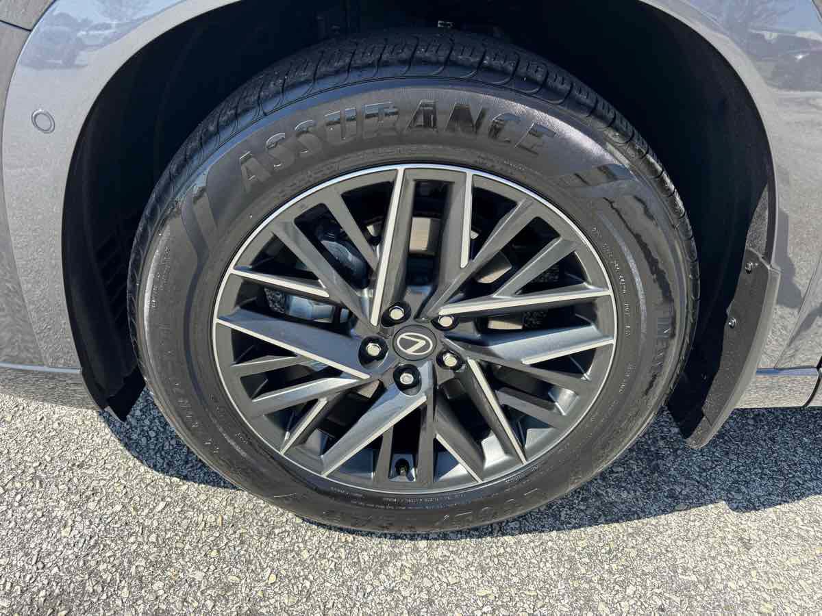 Used 2026 Lexus TX 350 AWD w/ Technology Package image 35