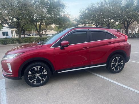 Used 2019 Mitsubishi Eclipse Cross SEL image 5