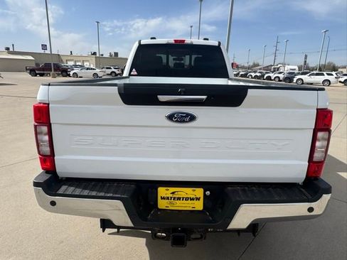 Used 2022 Ford F350 Lariat w/ Chrome Package AWD/4WD image 6