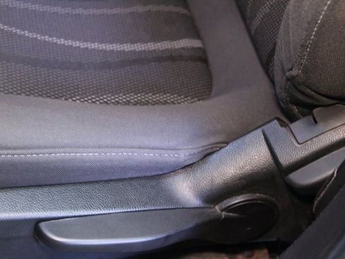 Used 2016 Chevrolet Sonic LT image 17