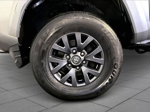 Used 2023 Toyota Tacoma SR5 image 19
