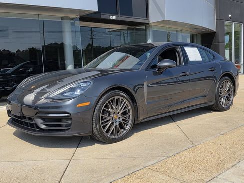Used 2022 Porsche Panamera 4 Platinum Edition image 1