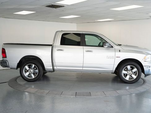 Used 2018 RAM 1500 Big Horn image 8