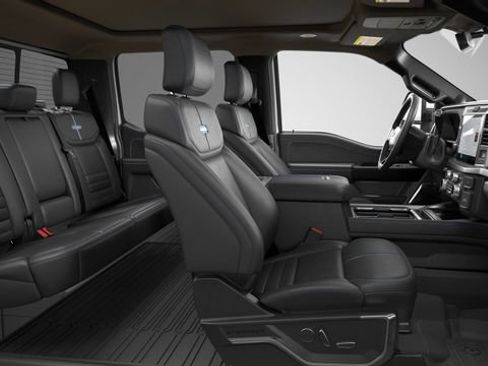 New 2026 Ford F250 Platinum AWD/4WD image 5